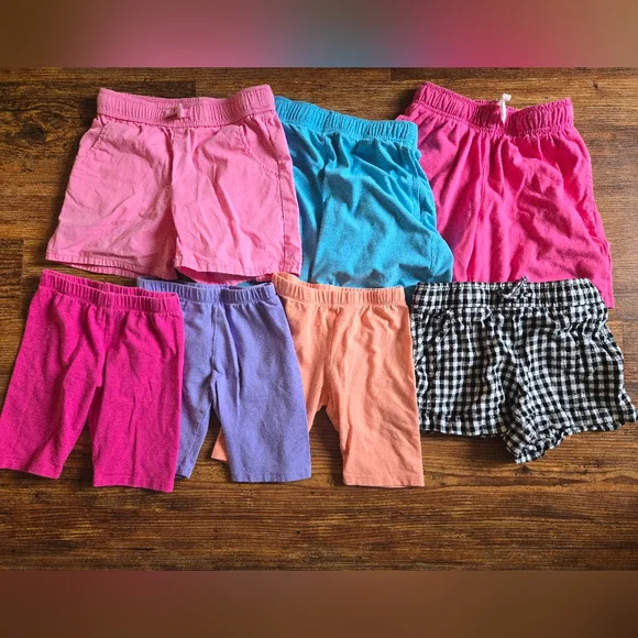 Lot Of 7 Pairs of Girls Size Small Shorts - Picture 1 of 7